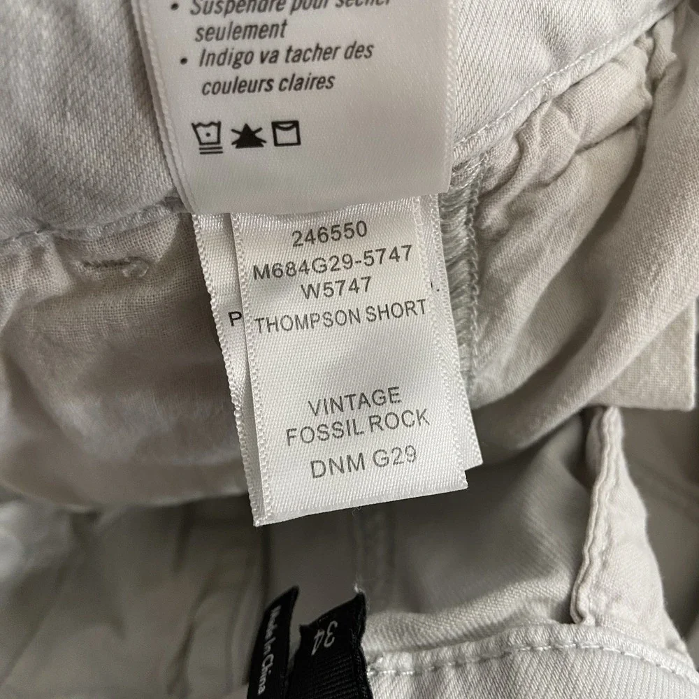Paige Shorts Mens 34 Thompson Soft Brushed Twill White Stretch 8.5